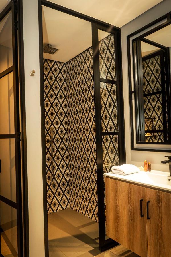 Cavalta By Bernalo Hotels Medellín Exterior foto Bathroom