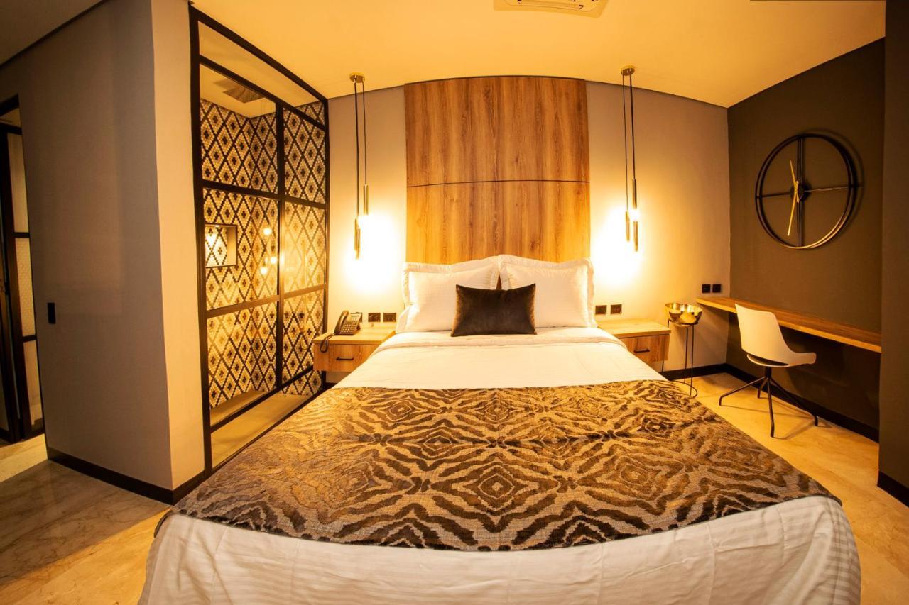 Cavalta By Bernalo Hotels Medellín Exterior foto A bedroom at the hotel